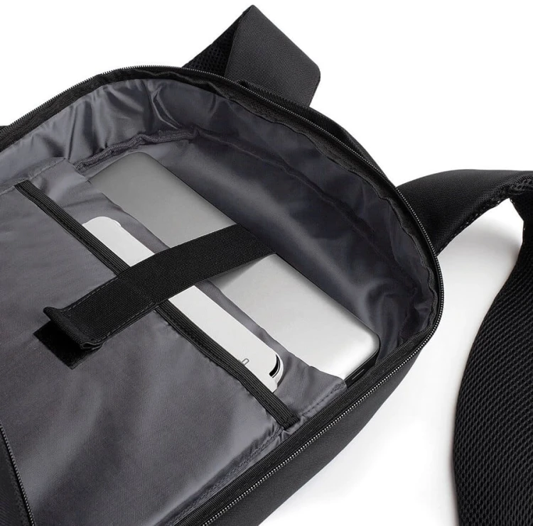QD269-Plecak-na-laptopa-i-tablet-Executive-Digital-Quadra-black-detail-1