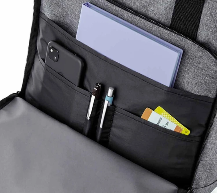 BG118L-plecak-rolowany-z-recyklingu-na-laptopa-BagBase-detail-1.jpg