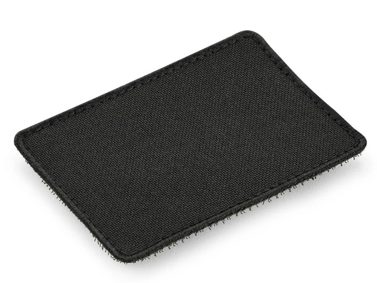 BG840-black-patch-z-rzepem-systemu-MOLLE-BagBase.jpg