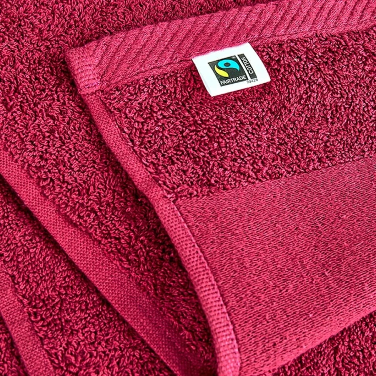 92UA-7477B-5-recznik-kapielowy-Cozy-z-bawelny-organicznej-Fair-Towel-detail.jpg