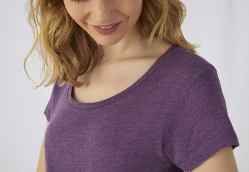 TW056-lekka-koszulka-damska-Triblend-B&C-detail.jpg
