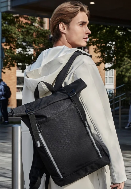QD552-black-plecak-miejski-na-laptopa-QUADRA-Urban-Commute-2