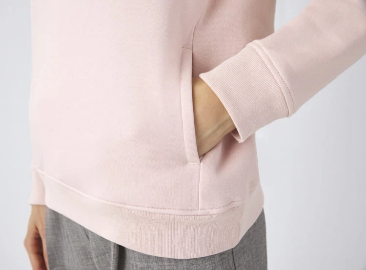 WW34B-soft-rose-damska-bluza-organiczna-z-kapturem-B&C-Inspire-detail
