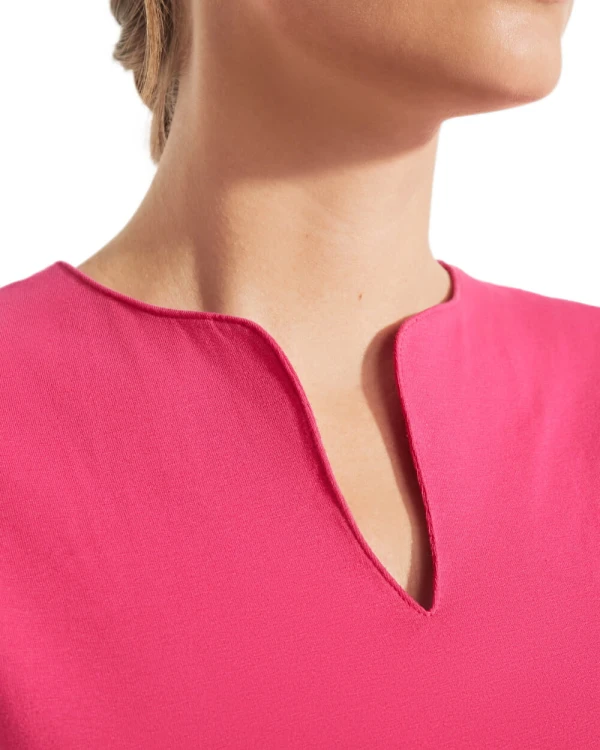 CA6532-rosette-koszulka-damska-z-dekoltem-w-szpic-ROLY-Belice-detail