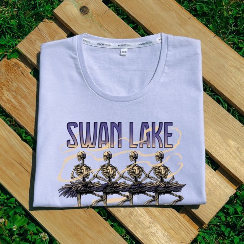 PS-34-Swan-Lake-biala-koszulka-damska-premium