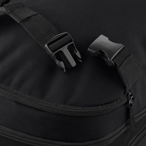 BG853-black-plecak-na-laptopa-17-i-deskorolke-BAGBASE-Old-School-detail
