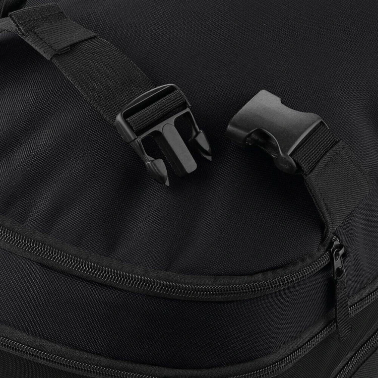 BG853-black-plecak-na-laptopa-17-i-deskorolke-BAGBASE-Old-School-detail