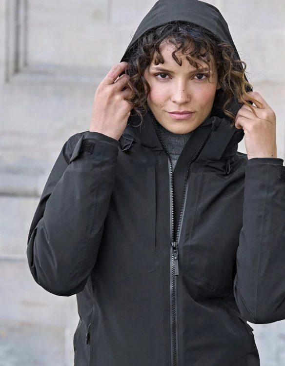 9681-black-damska-kurtka-zimowa-TEE-JAYS-All-Weather